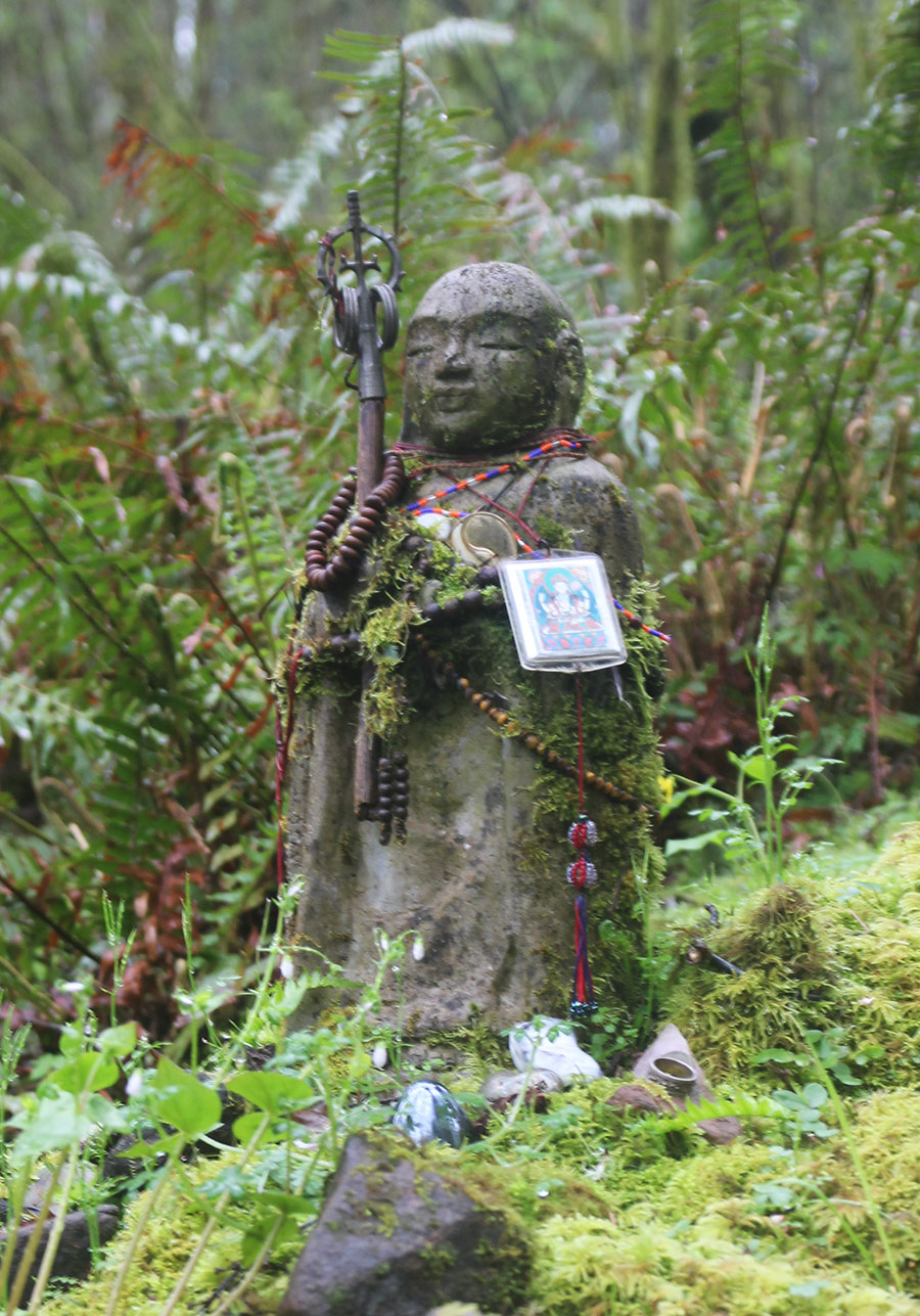 Standing-Dogen